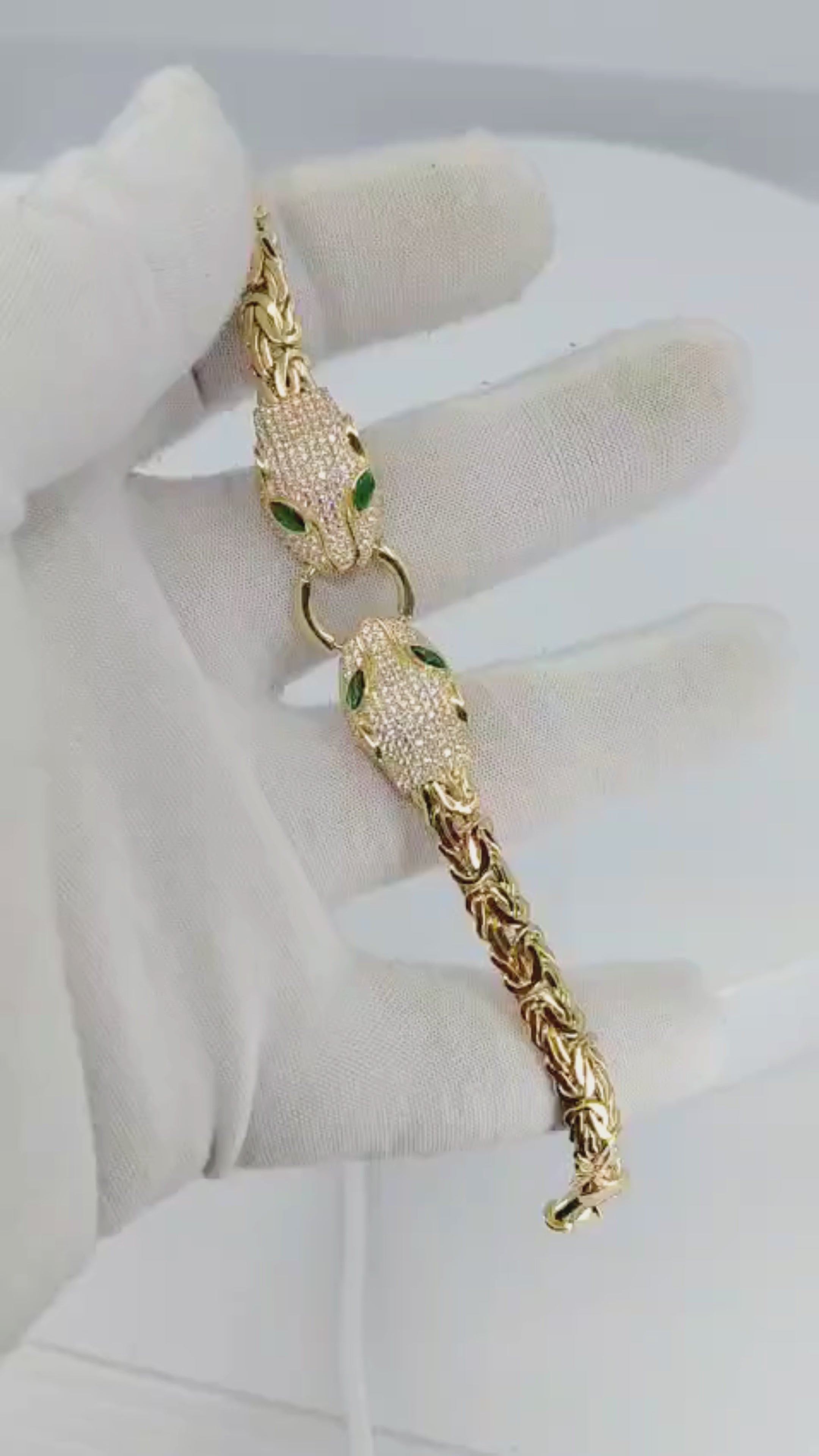 14K Yellow Gold Two Tiger Heads Bracelet - 12A3