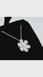 18K White Gold Flower Pendant Necklace – 1.00ct Natural Diamonds - 1331
